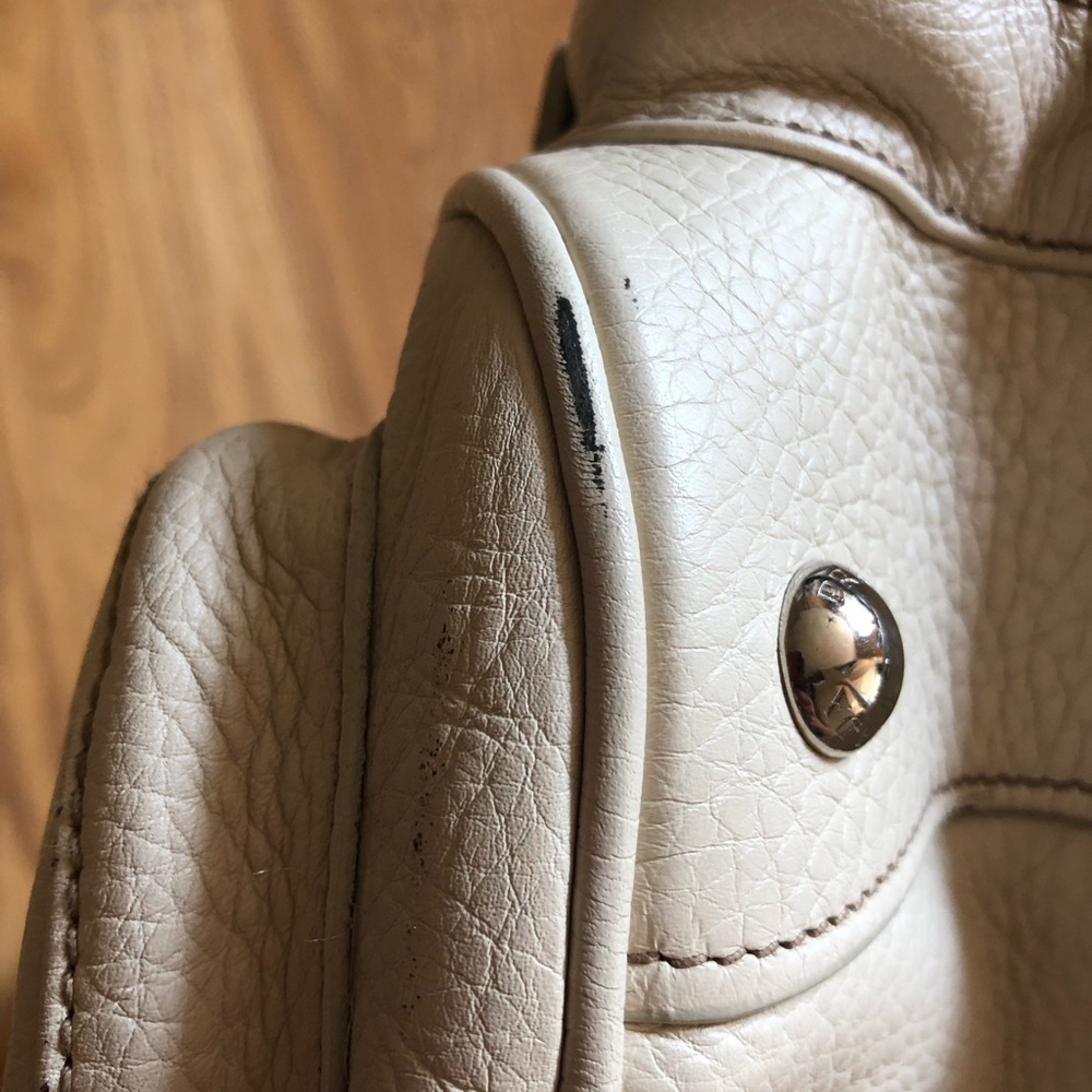 Prada bag - Picture 9 of 10